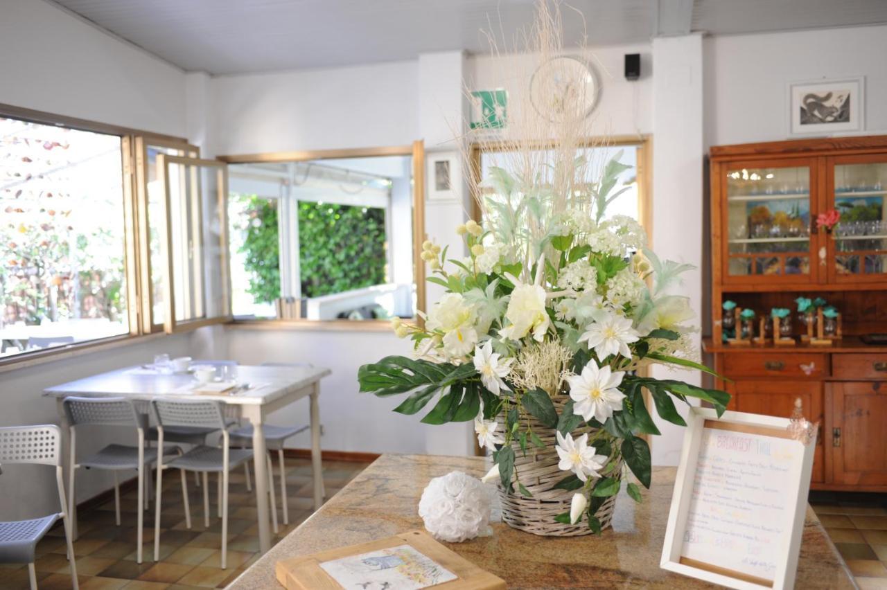 Hotel Le Giare Marina di Pietrasanta Εξωτερικό φωτογραφία