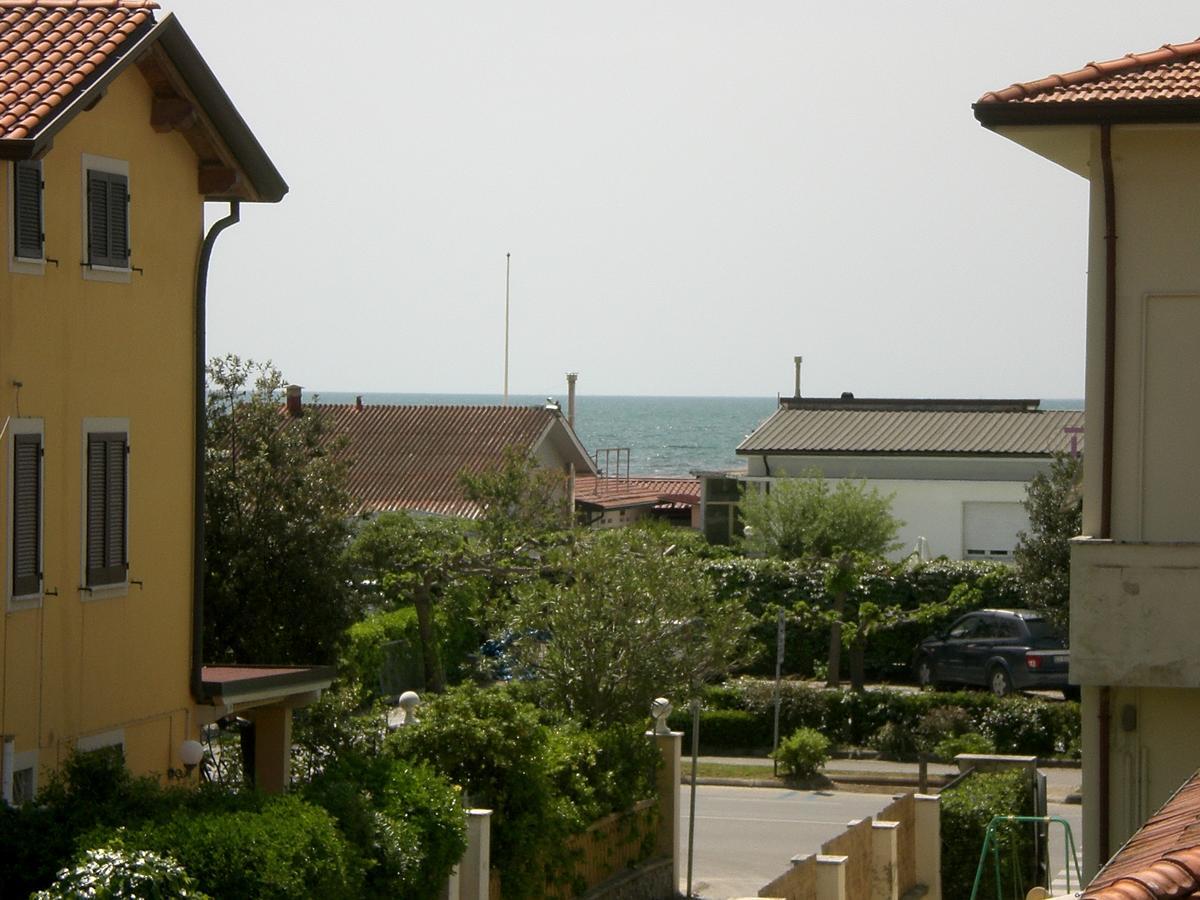 Hotel Le Giare Marina di Pietrasanta Εξωτερικό φωτογραφία